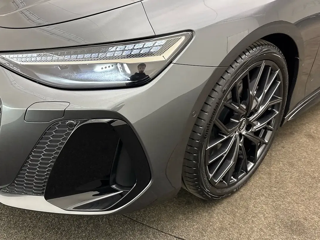 Audi A6 - Thumbnail 5
