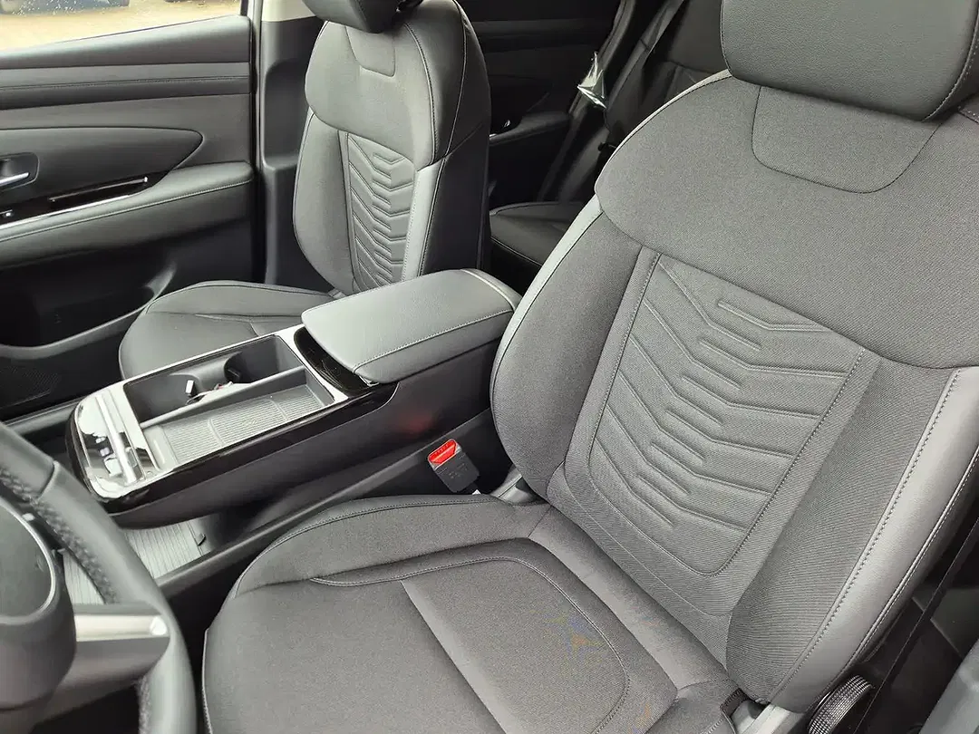 Hyundai TUCSON - Thumbnail 11