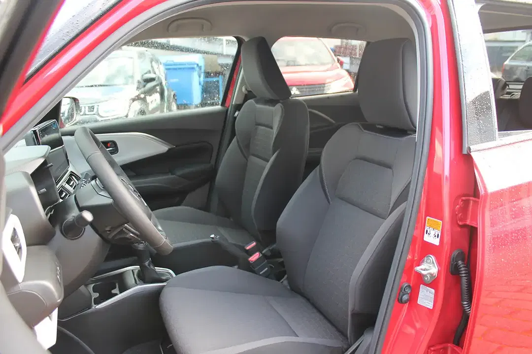 Suzuki Swift - Thumbnail 13