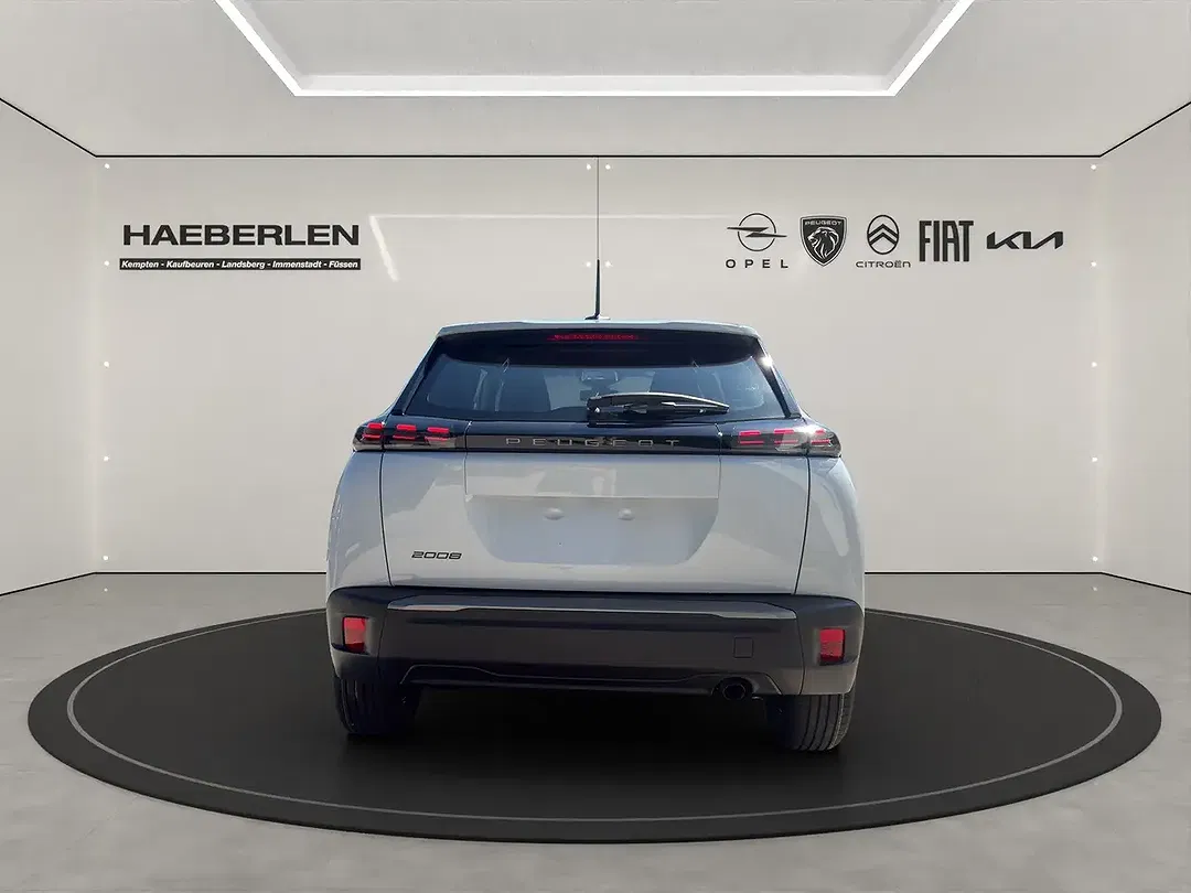 Peugeot 2008 - Thumbnail 3