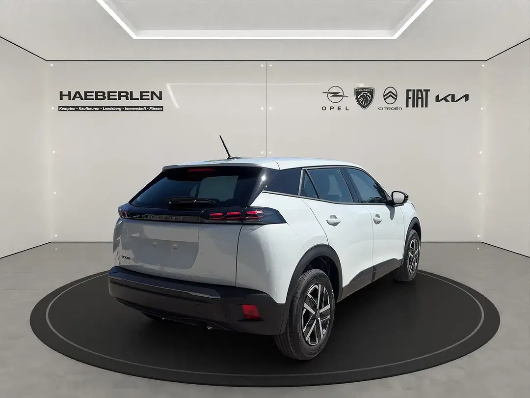Peugeot 2008 - Thumbnail 4