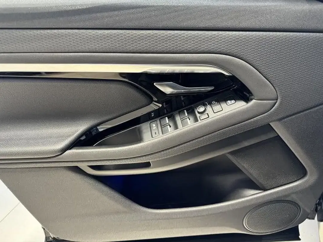 Land Rover Range Rover Evoque - Thumbnail 12