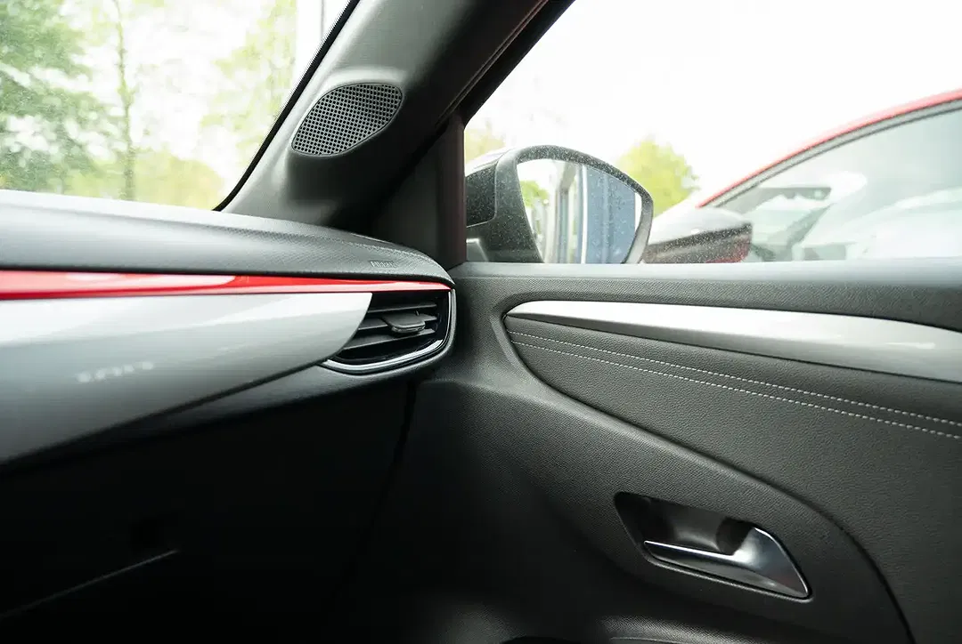 Opel Corsa - Thumbnail 11