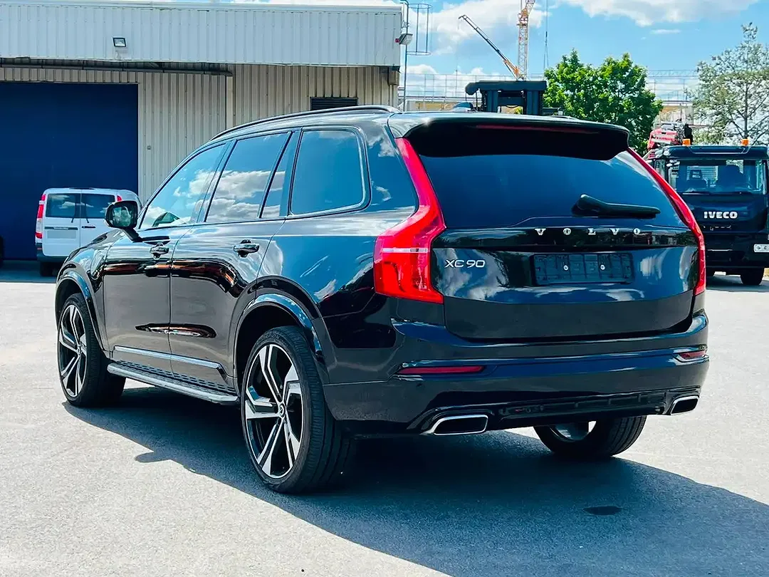 Volvo XC90 - Thumbnail 7