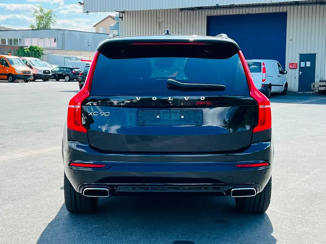 Volvo XC90 - Thumbnail 8