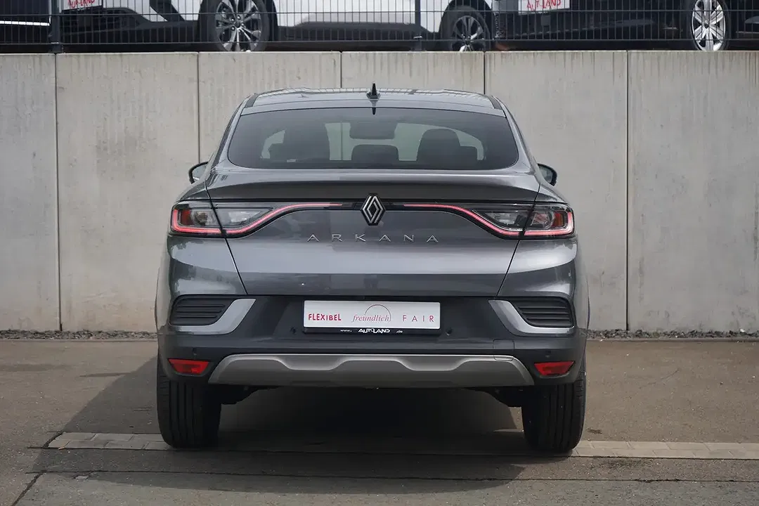 Renault Arkana - Thumbnail 3