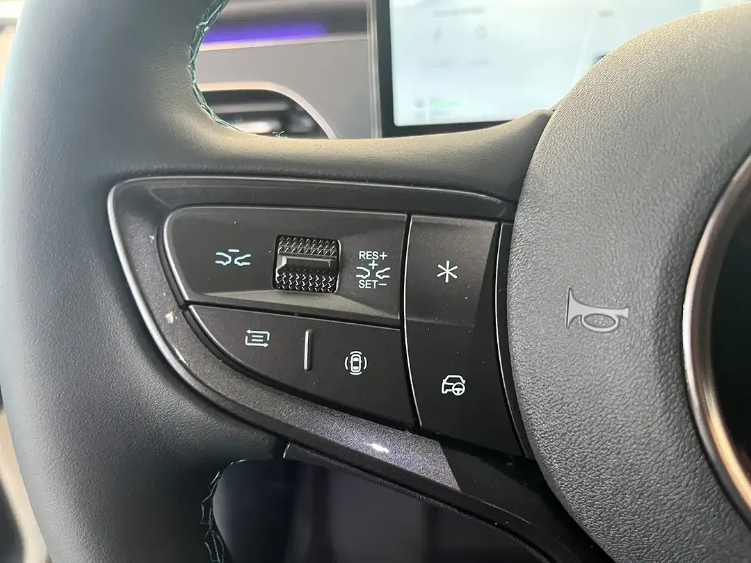 BYD Seal 6 - Thumbnail 15