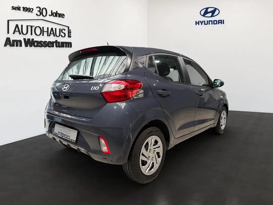 Hyundai i10 - Thumbnail 3