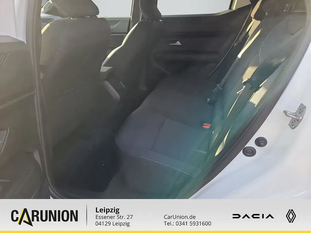 Dacia Duster - Thumbnail 8
