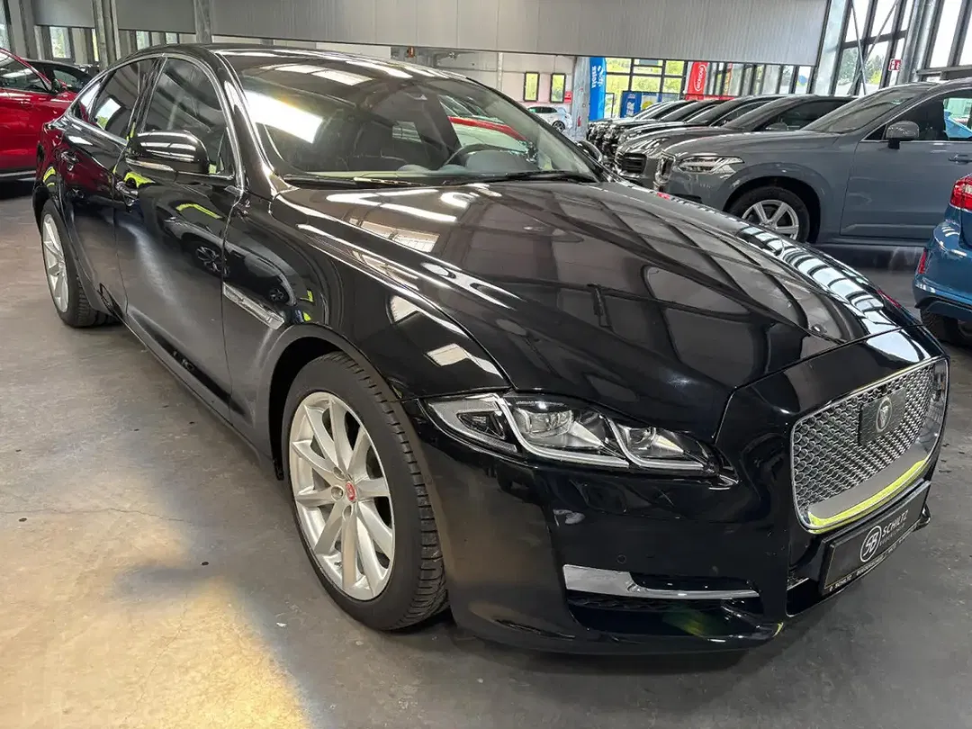 Jaguar XJ 300 3.0 V6