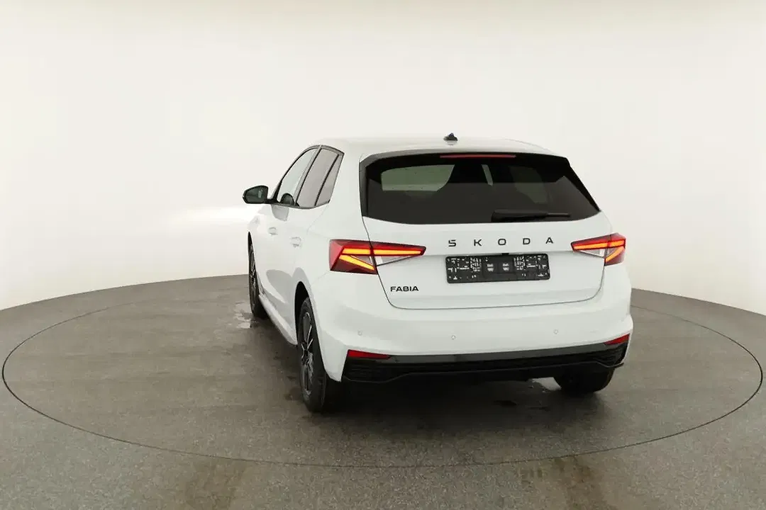 Skoda Fabia - Thumbnail 37
