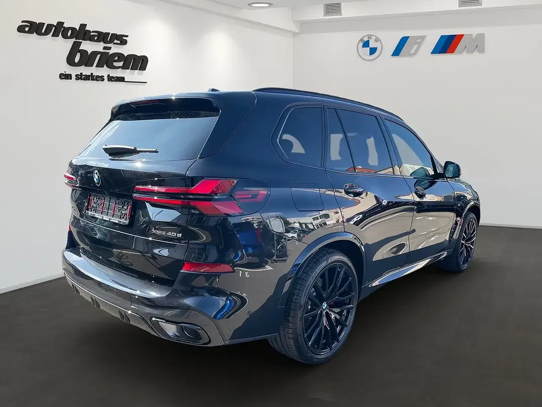 BMW X5 - Thumbnail 3