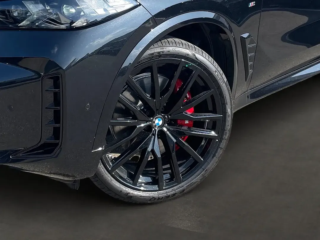 BMW X5 - Thumbnail 6