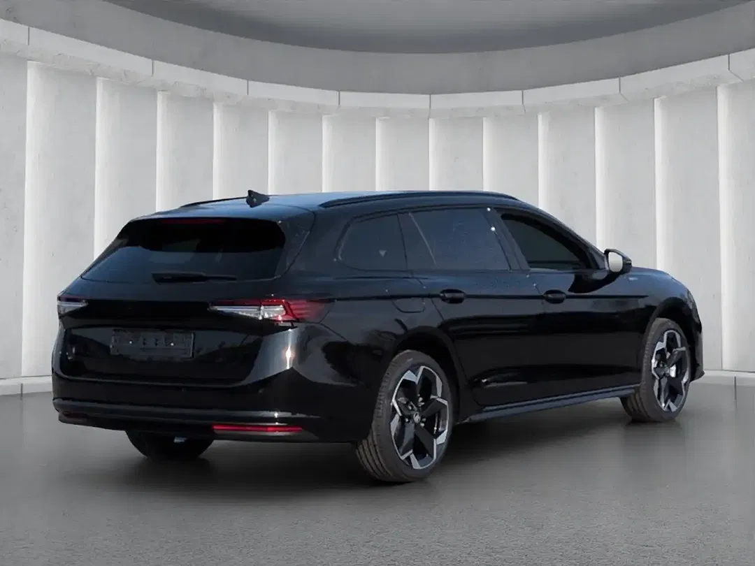 Skoda Superb - Thumbnail 3