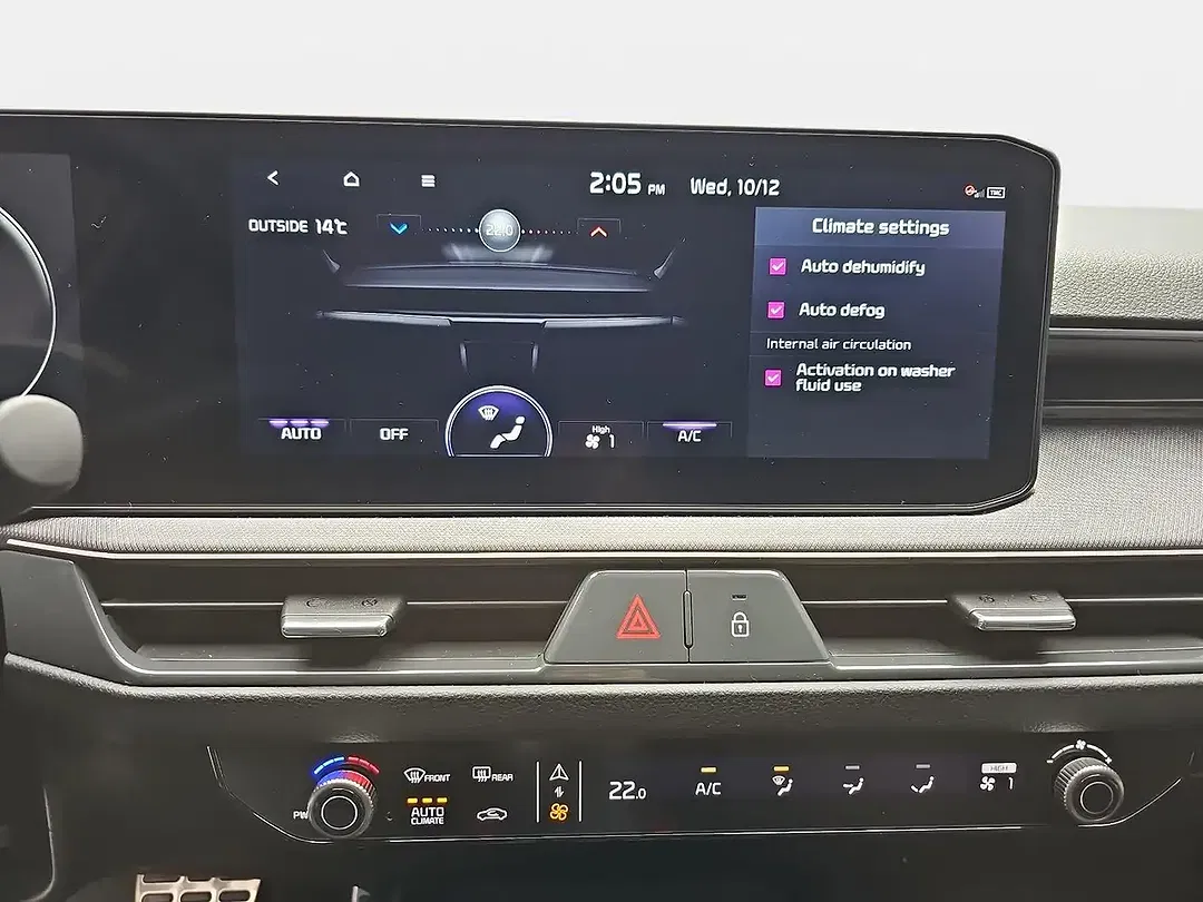 Kia Stonic - Thumbnail 11