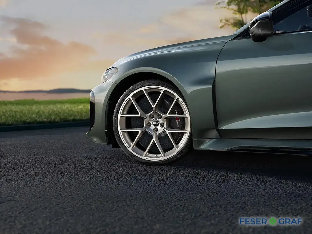 Audi RS5 - Thumbnail 6