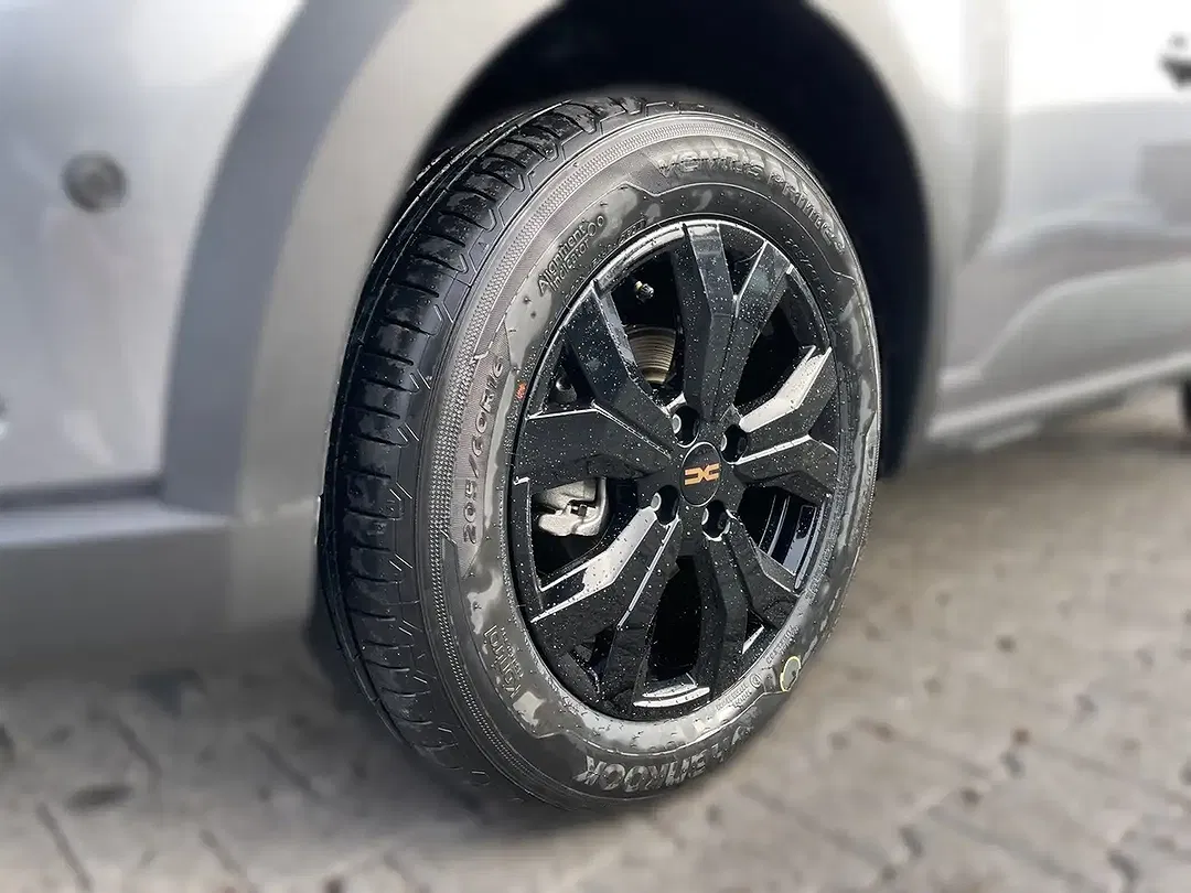 Dacia Sandero - Thumbnail 6