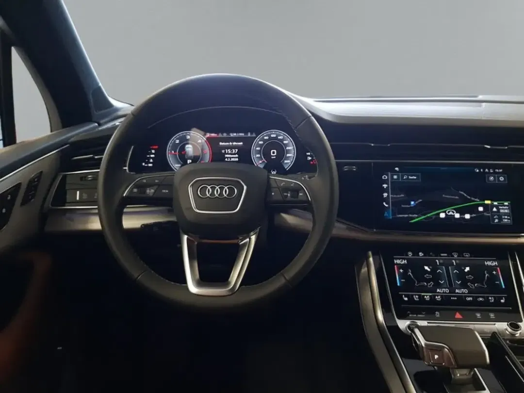 Audi Q7 - Thumbnail 10