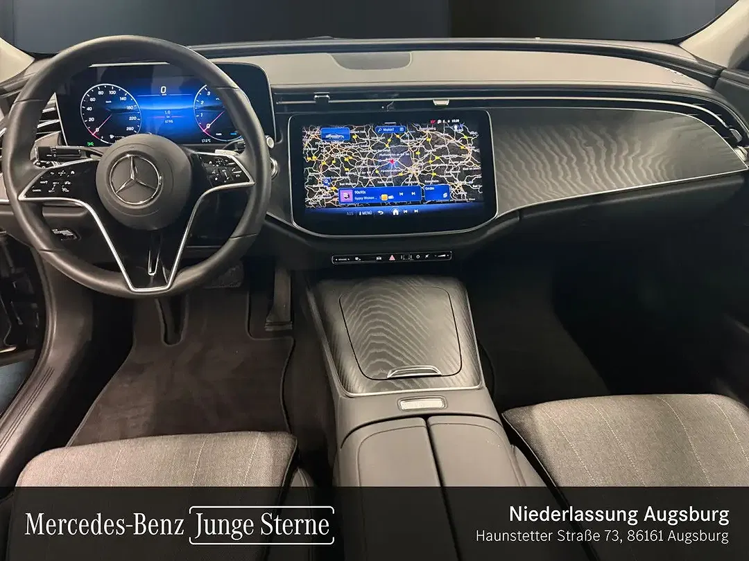 Mercedes-Benz E 200 - Thumbnail 12