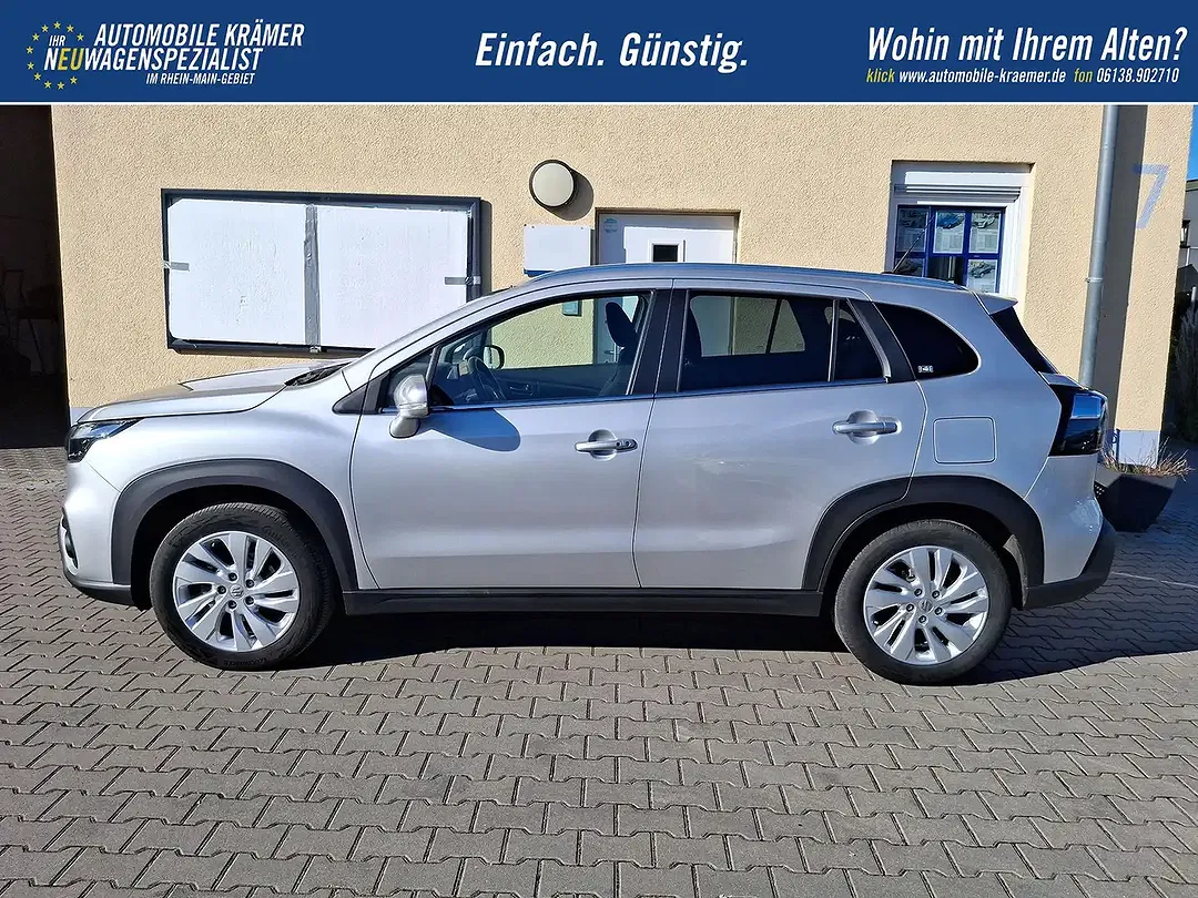 Suzuki S-Cross - Thumbnail 4