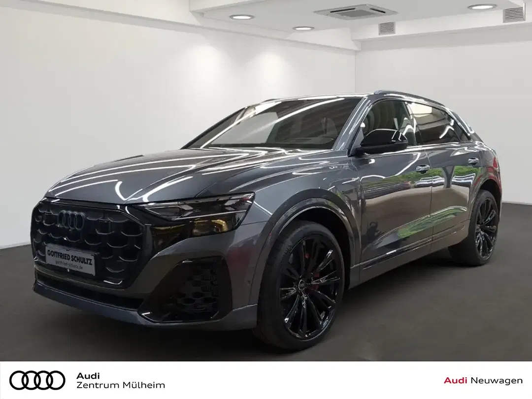 Audi Q8 - Thumbnail 1