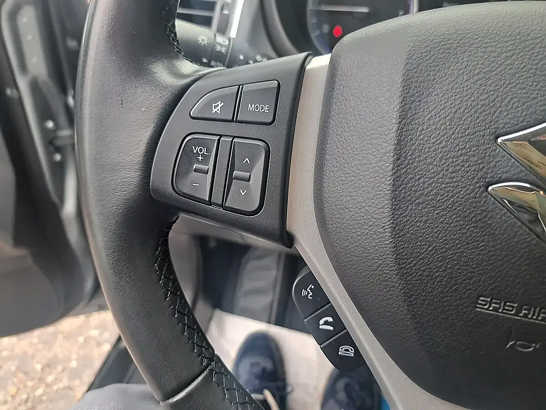 Suzuki SX4 S-Cross - Thumbnail 23