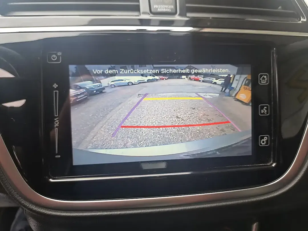 Suzuki SX4 S-Cross - Thumbnail 24