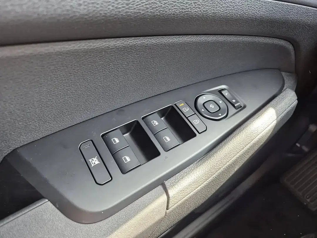 Kia Sportage - Thumbnail 9
