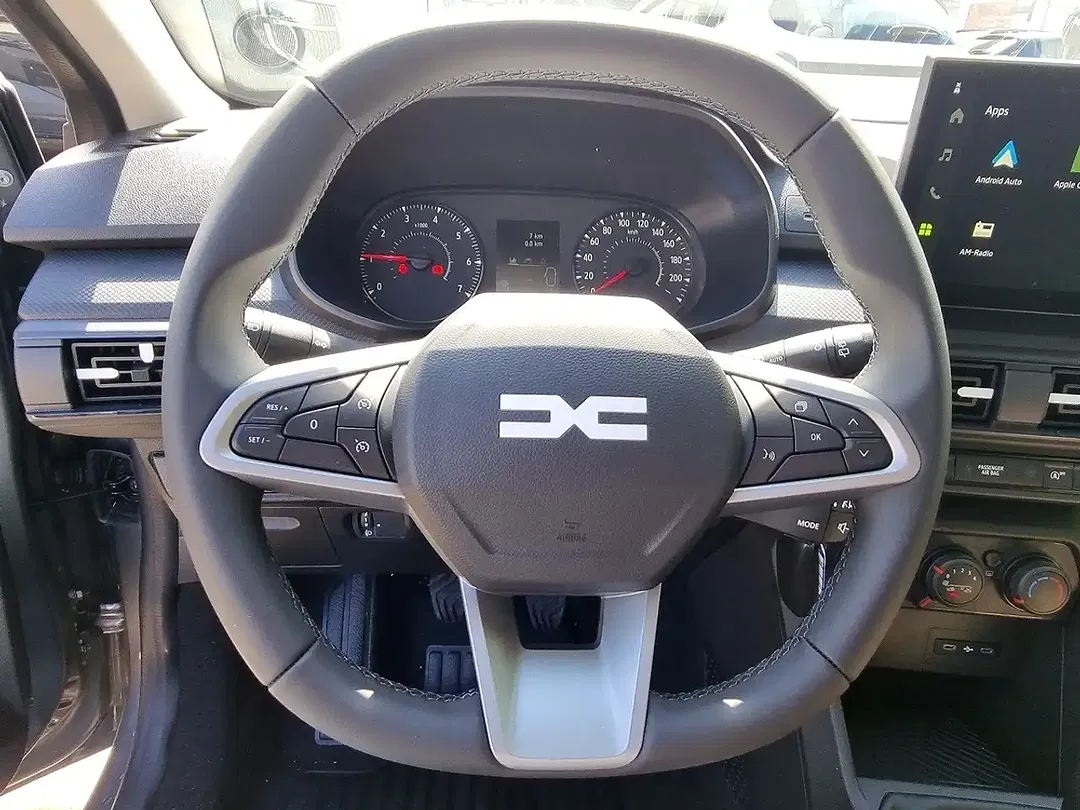Dacia Sandero - Thumbnail 10