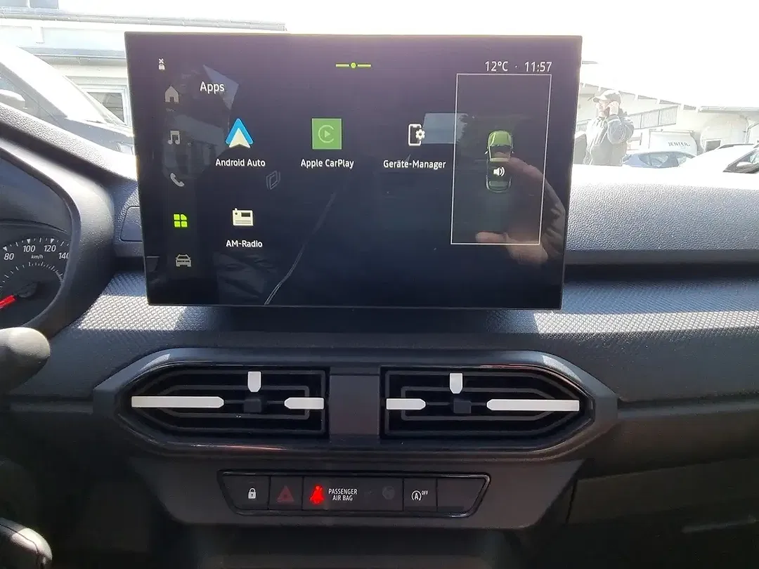 Dacia Sandero - Thumbnail 11