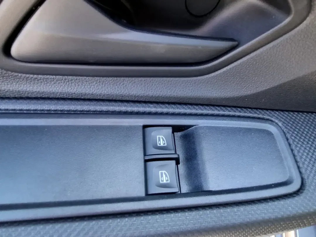 Dacia Sandero - Thumbnail 13