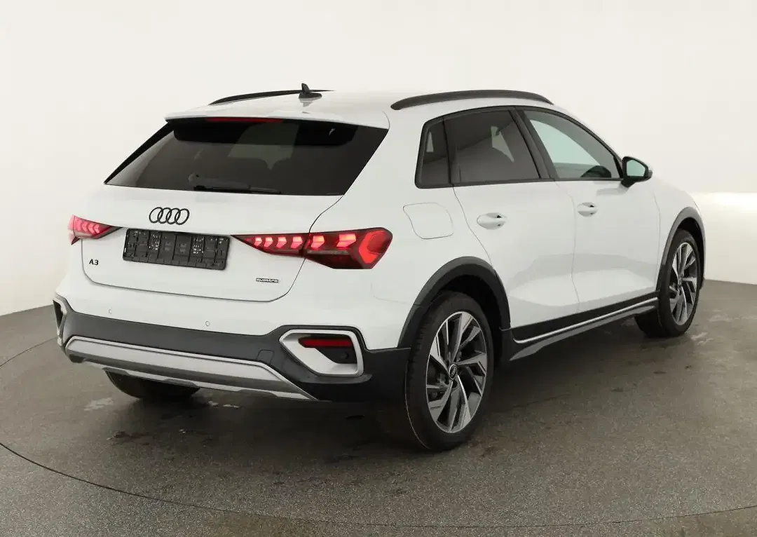 Audi A3 - Thumbnail 3