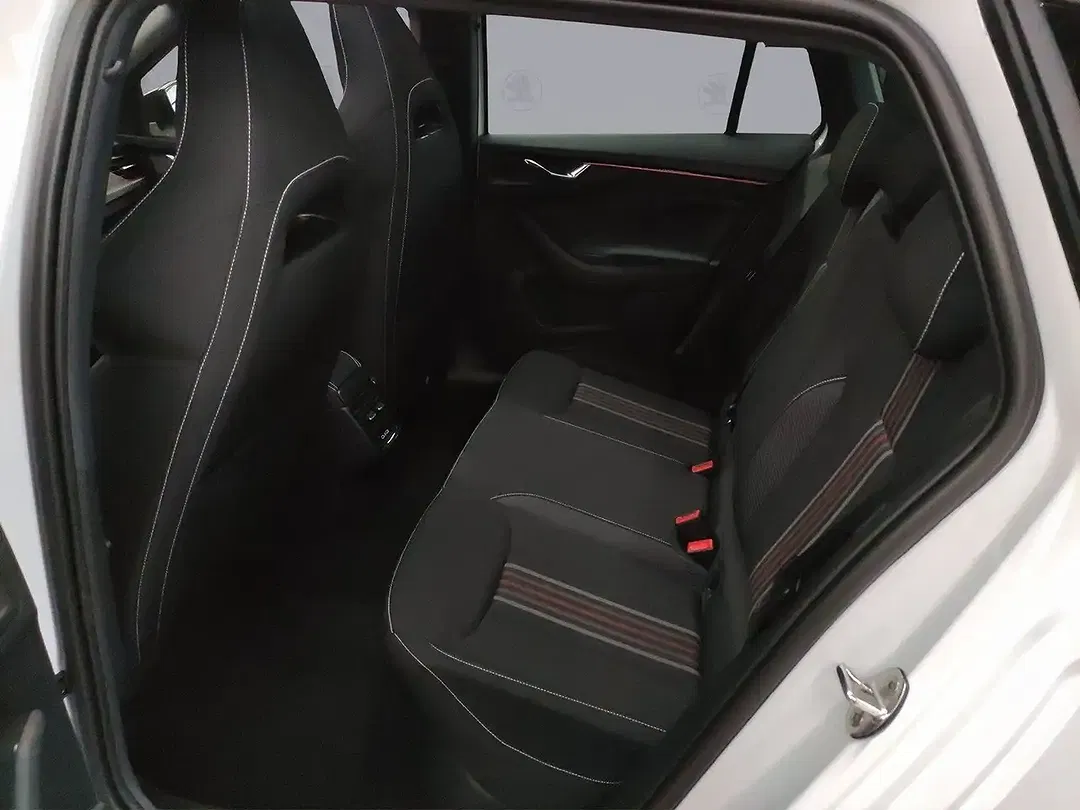 Skoda Scala - Thumbnail 11
