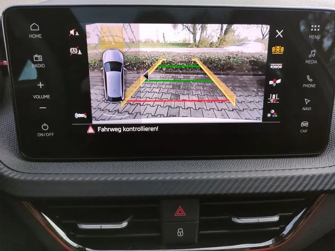 Skoda Scala - Thumbnail 7