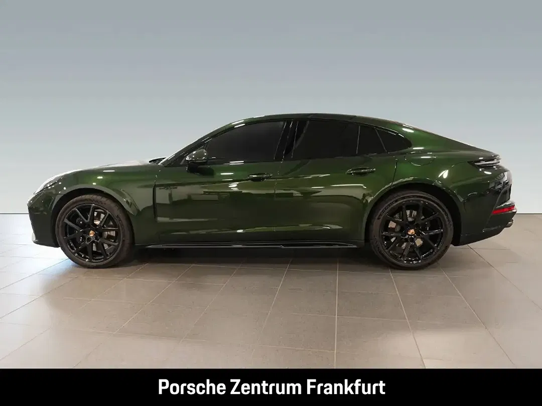 Porsche Panamera - Thumbnail 2