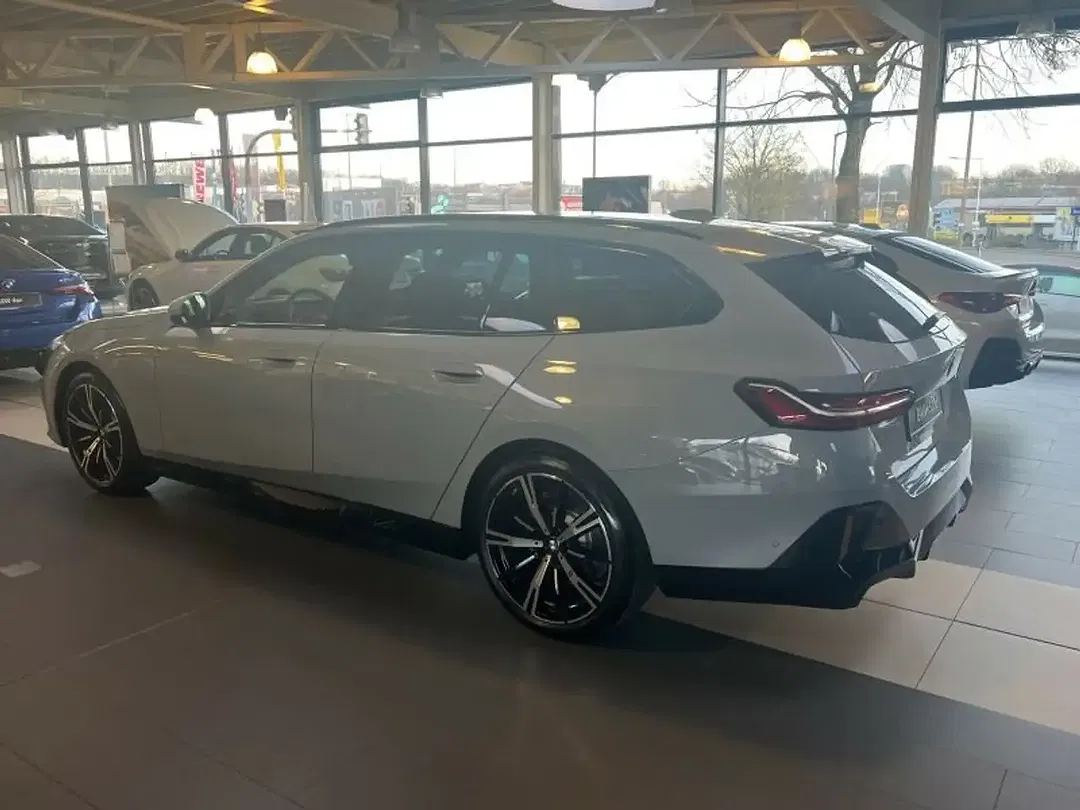BMW 520 - Thumbnail 7