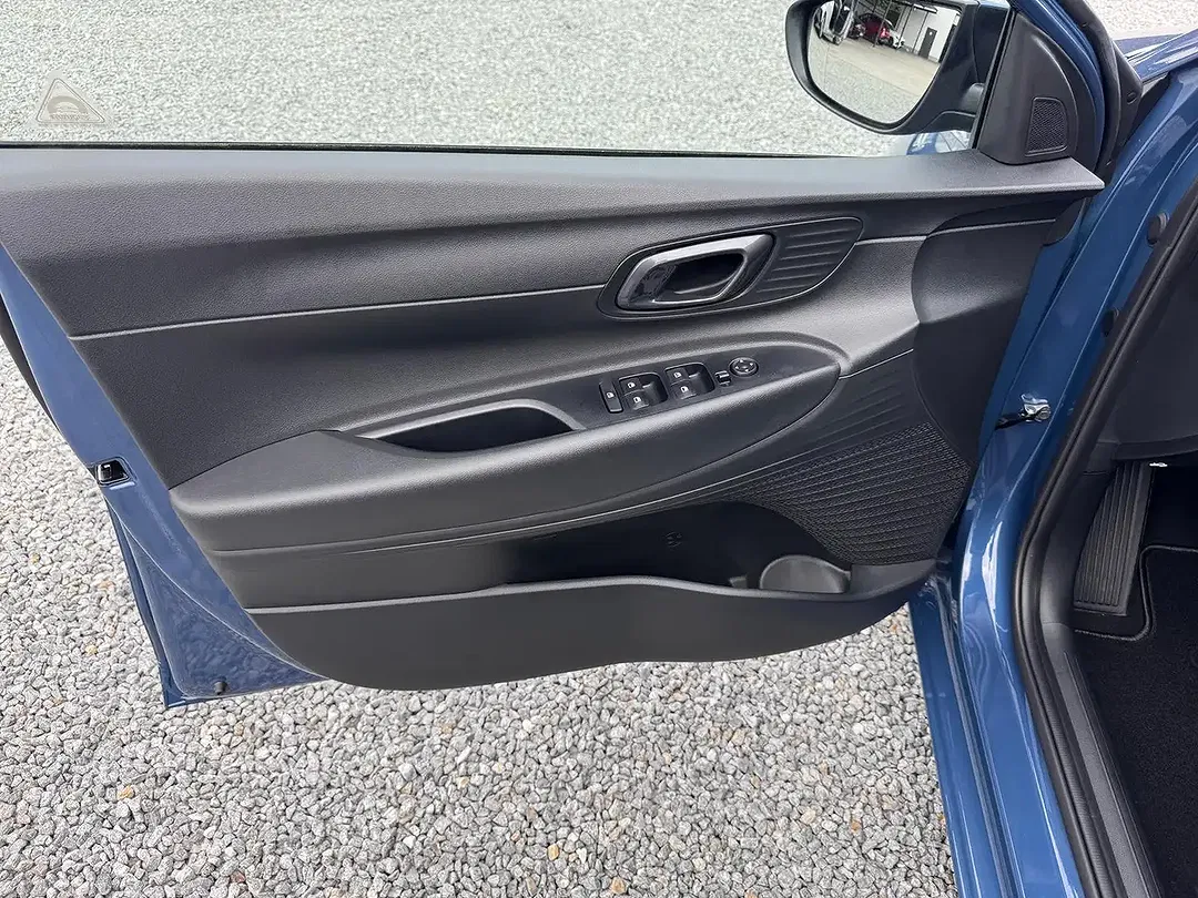 Hyundai i20 - Thumbnail 14