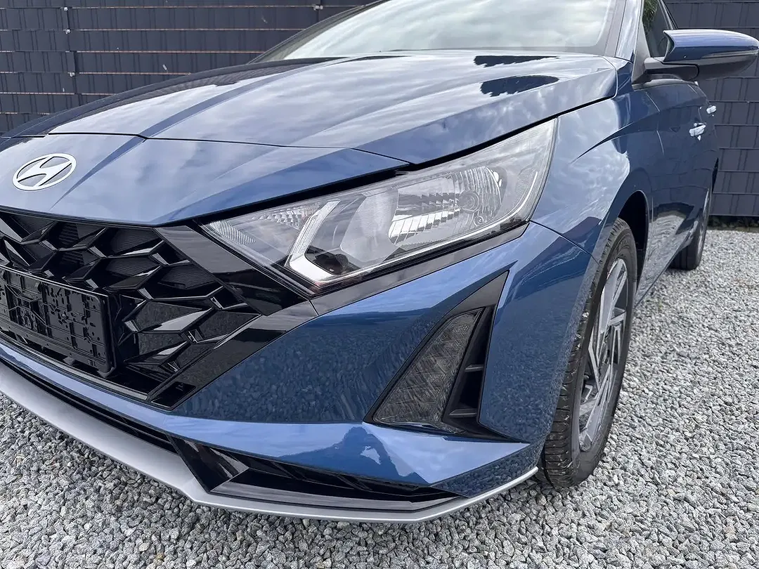 Hyundai i20 - Thumbnail 4