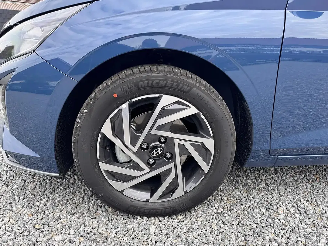 Hyundai i20 - Thumbnail 8