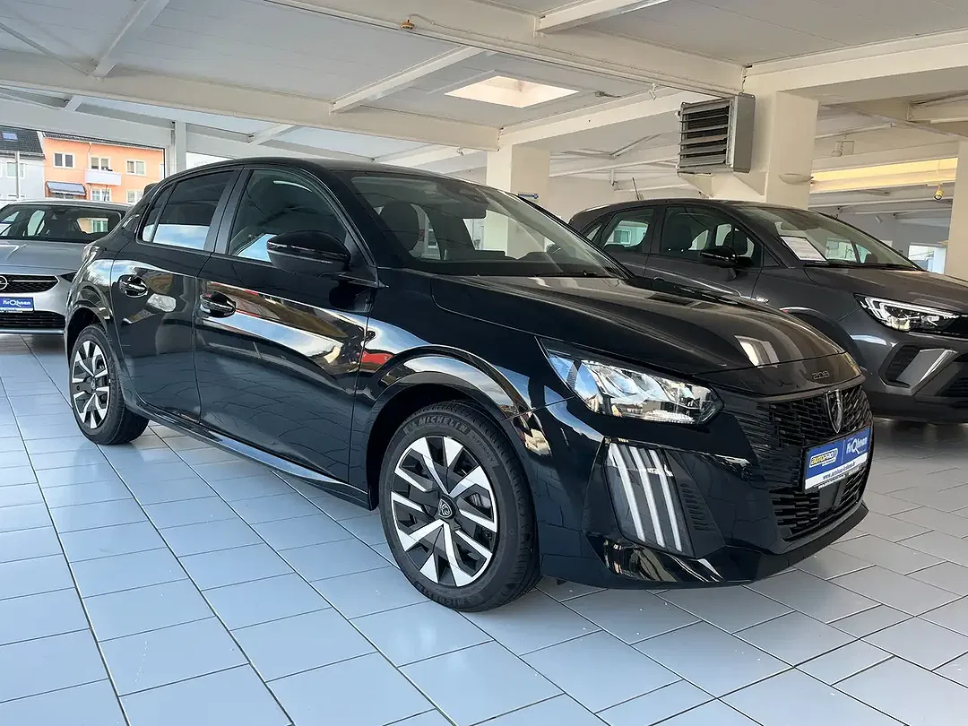 Peugeot 208 - Thumbnail 10