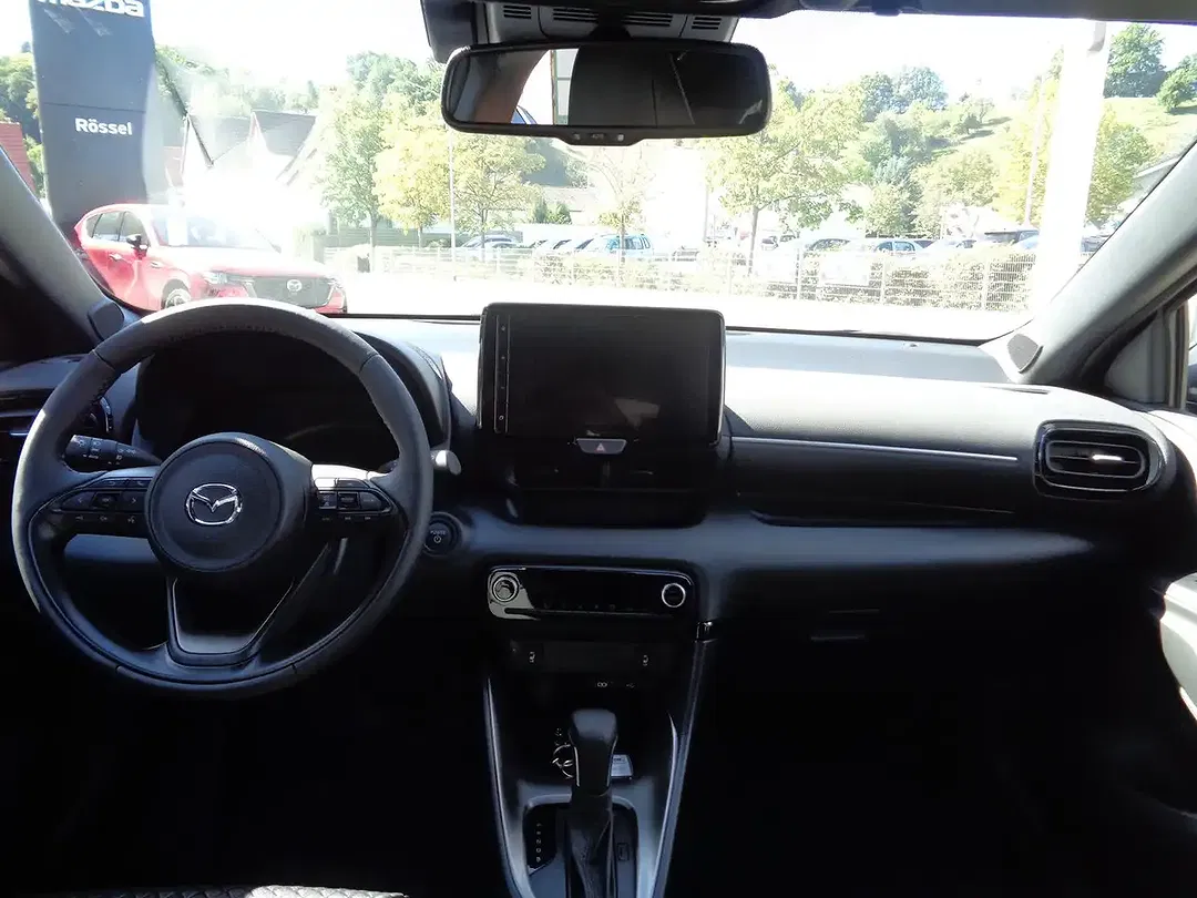Mazda 2 - Thumbnail 13