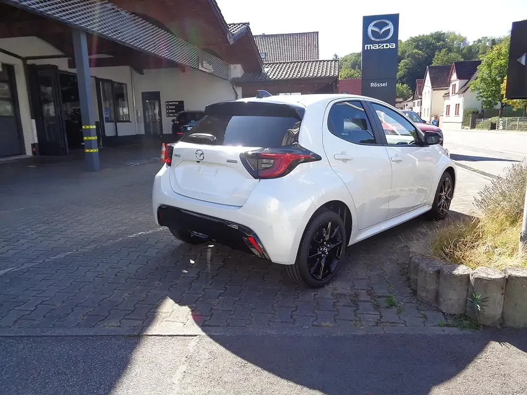 Mazda 2 - Thumbnail 6