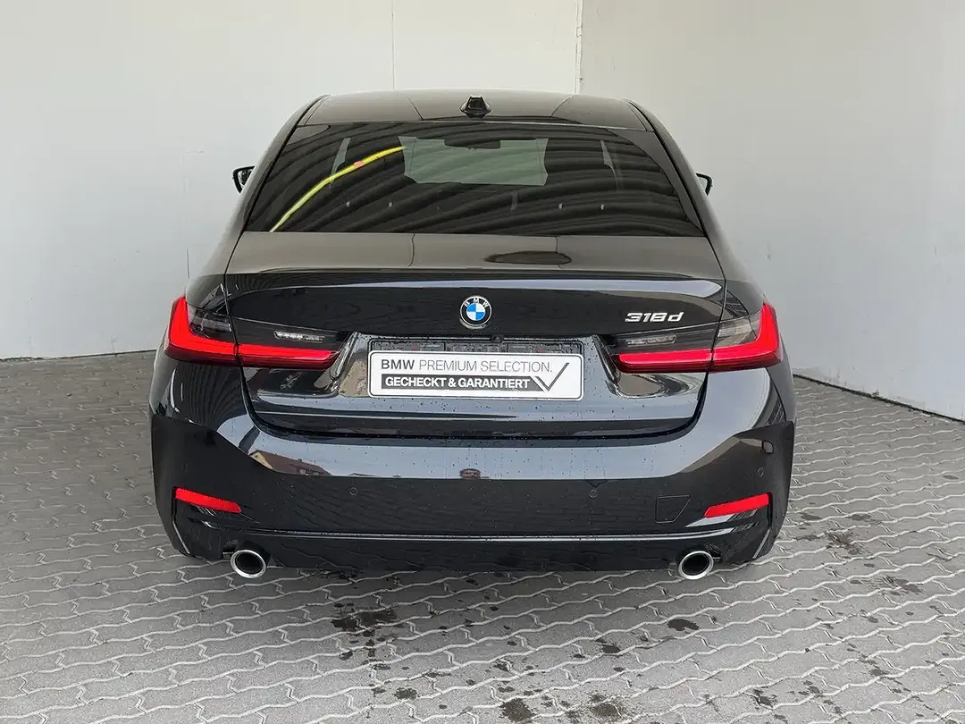 BMW 318 - Thumbnail 3