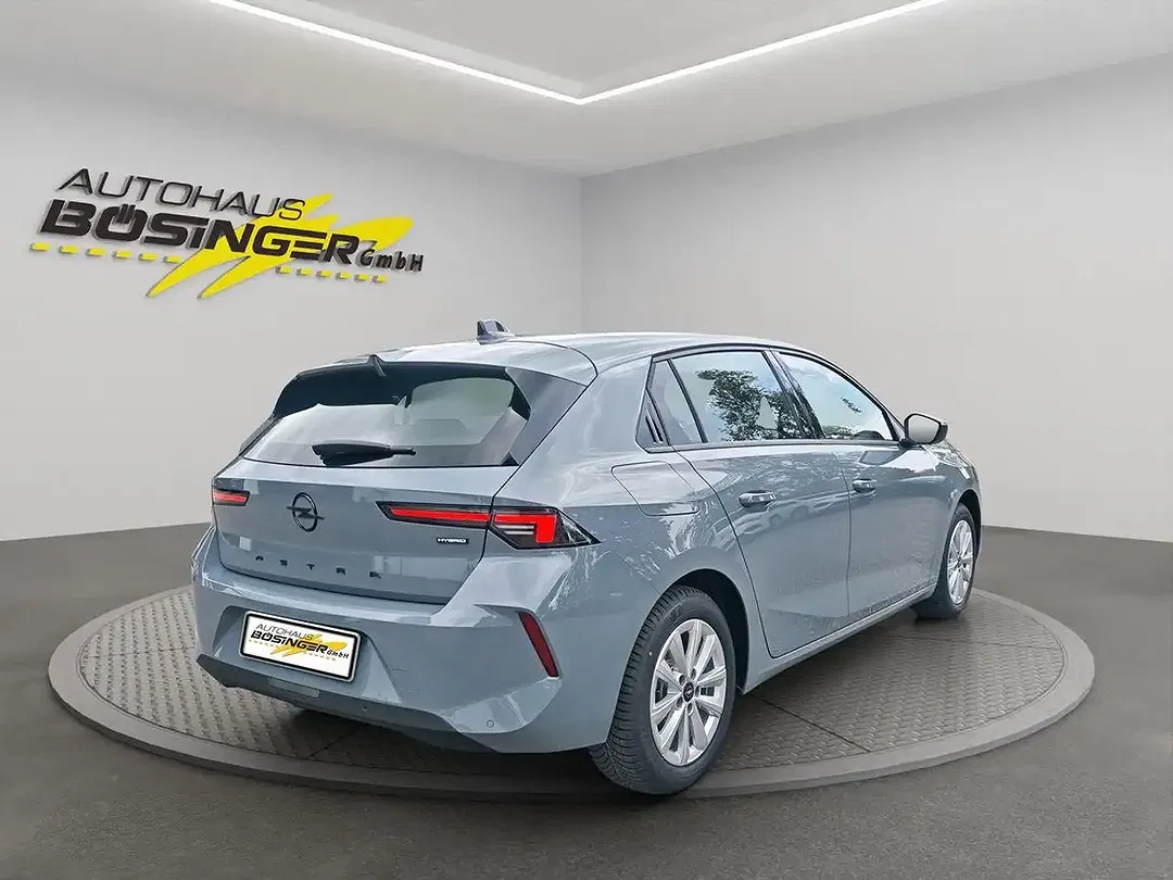 Opel Astra - Thumbnail 6