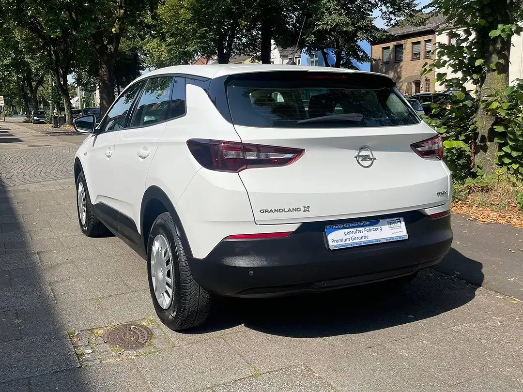 Opel Grandland X - Thumbnail 3