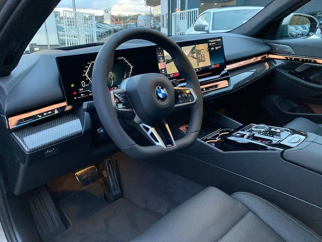 BMW 540 - Thumbnail 8