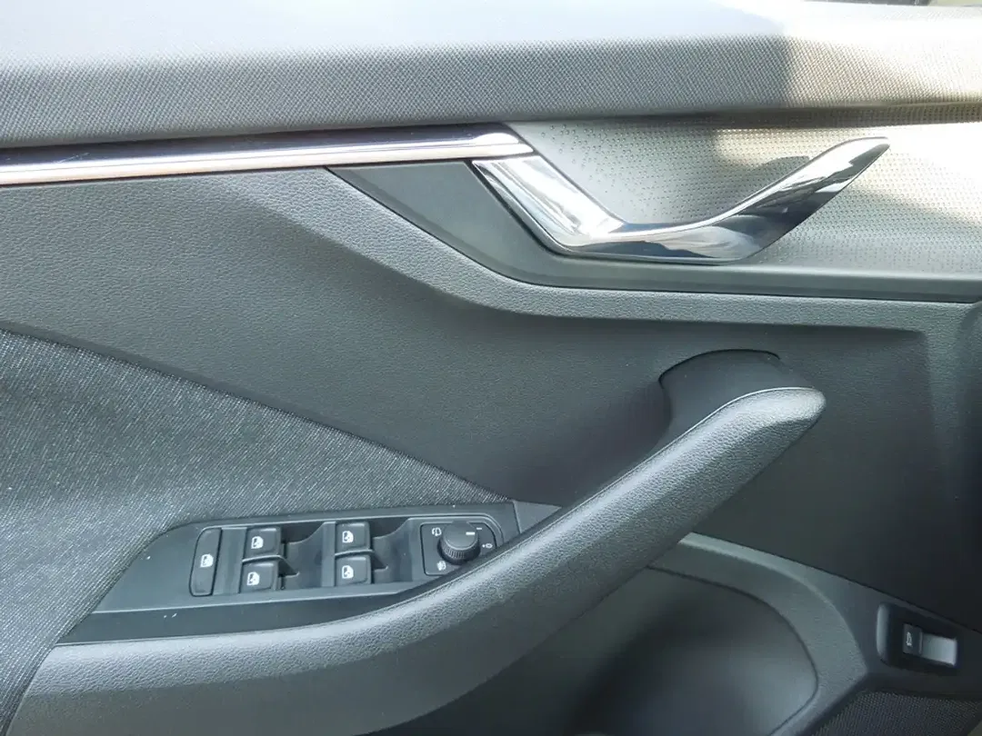Skoda Scala - Thumbnail 8