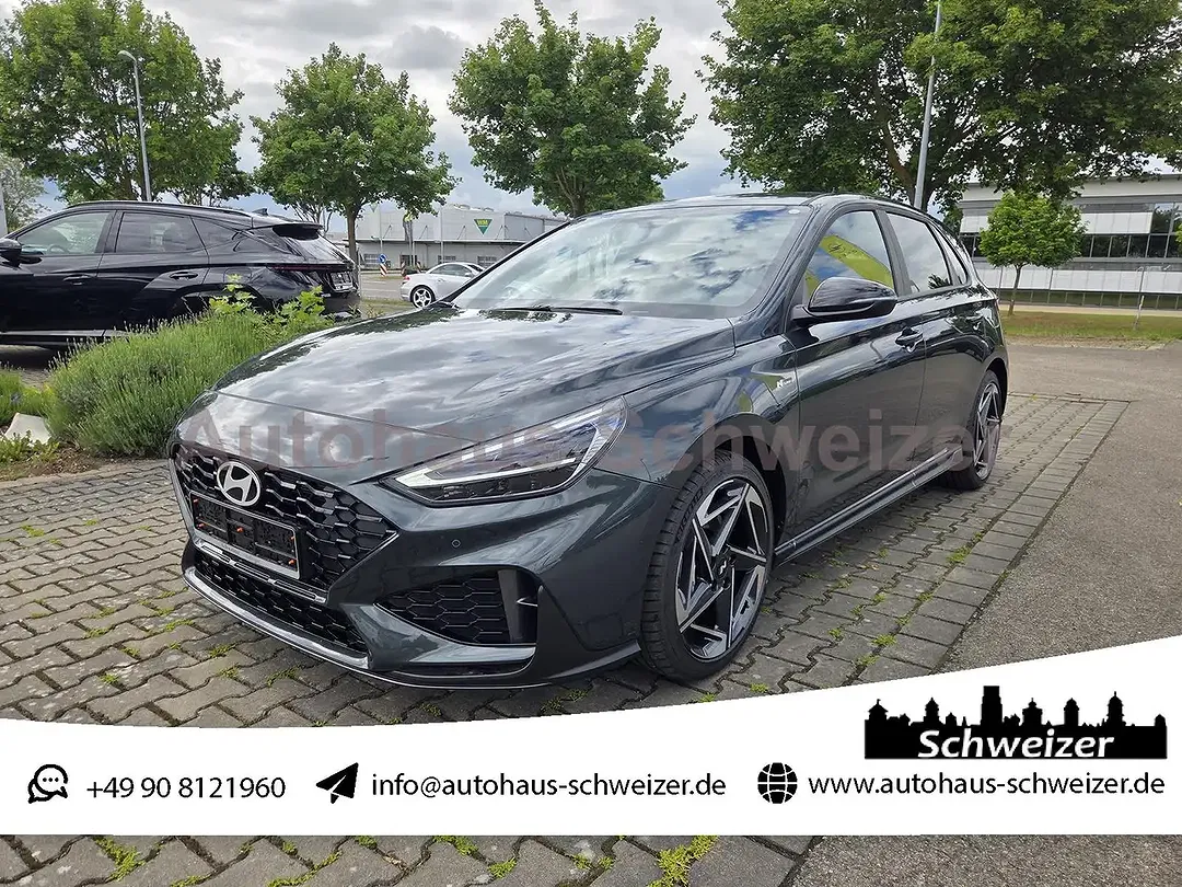 Hyundai i30 - Thumbnail 1