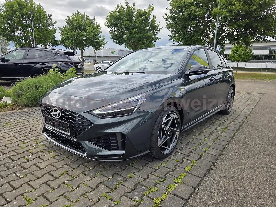 Hyundai i30 - Thumbnail 2