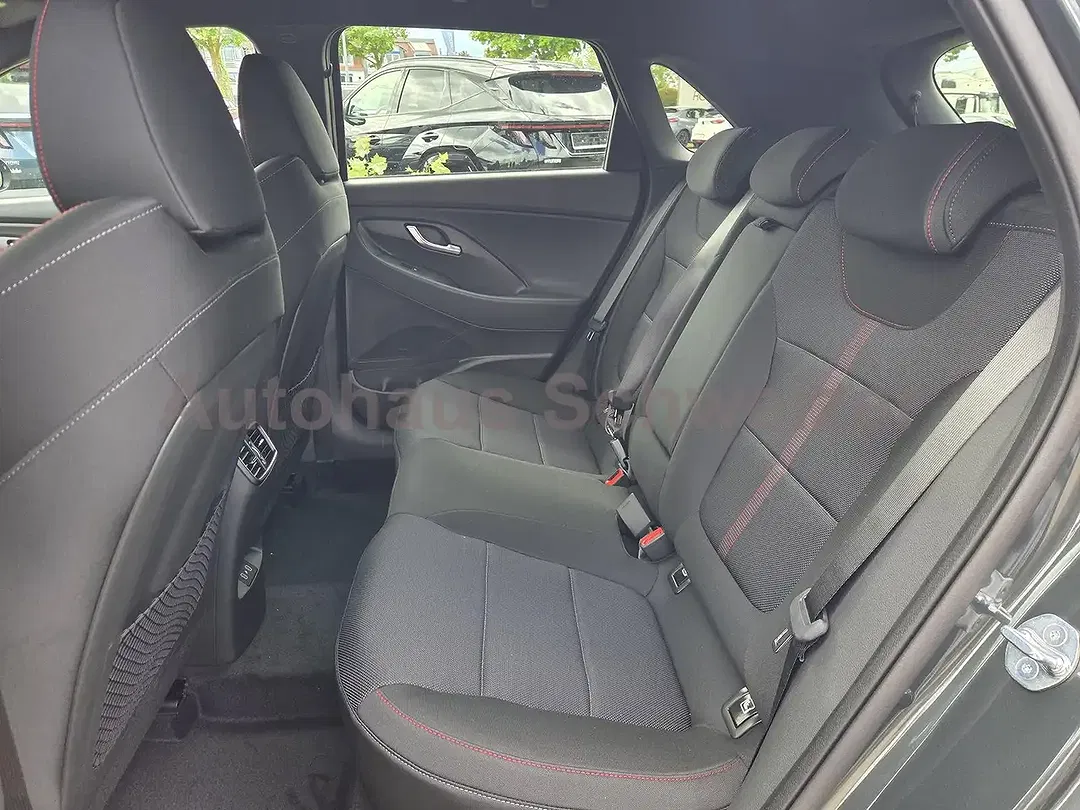 Hyundai i30 - Thumbnail 9